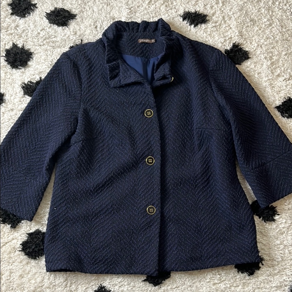 J.McLaughlin size xs blue and black button up jacket with 3/4 wide sleeve